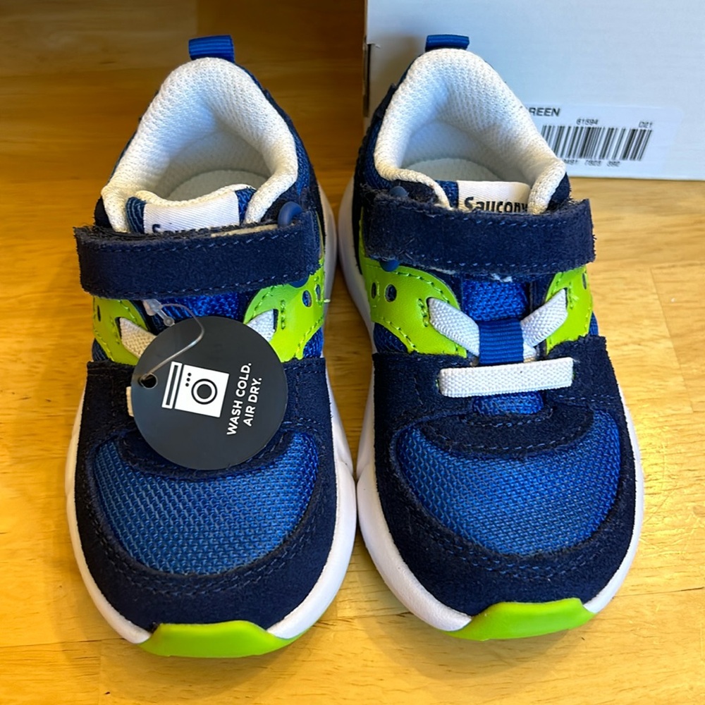 Saucony shoes